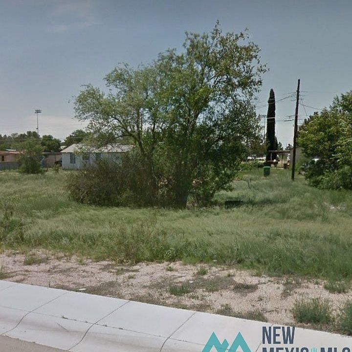 1st image of S 9th St