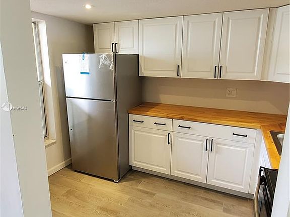 3rd image of 5830 NW 64th Ave APT 111
