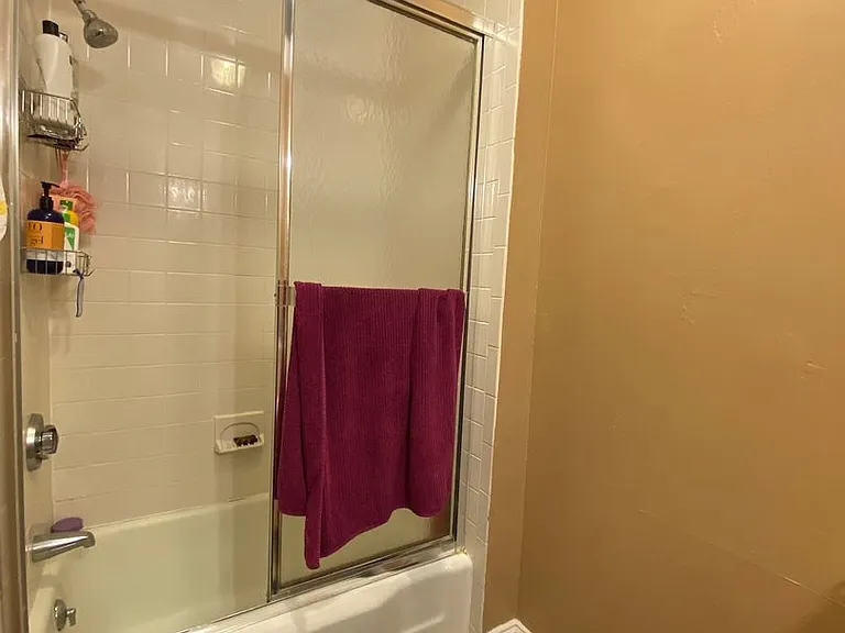 12 Bay State Rd #4R — Photo 21