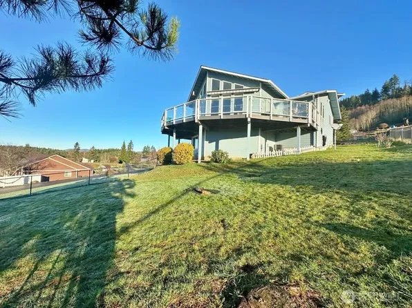 148 Pleasant Hill Drive, Silver Creek, WA 98585