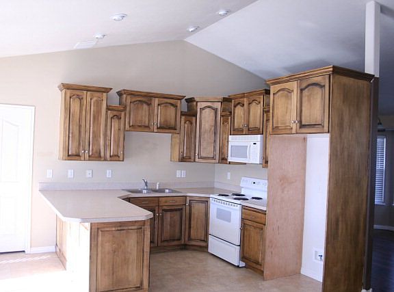 3rd image of 4212 E Birchwood Cir