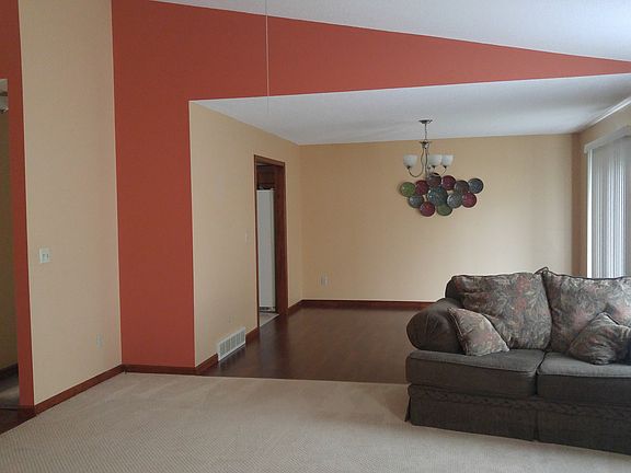 4th image of 2712 Sherwood Dr