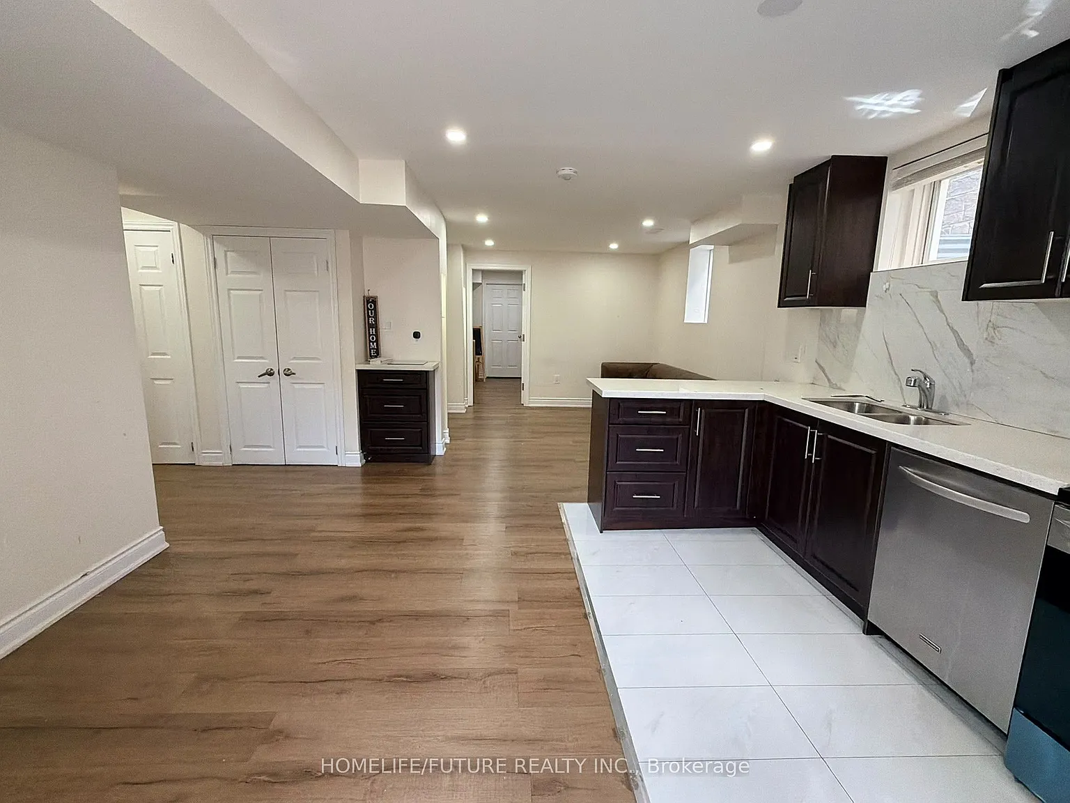 3 bed, $2,300 — Photo 3