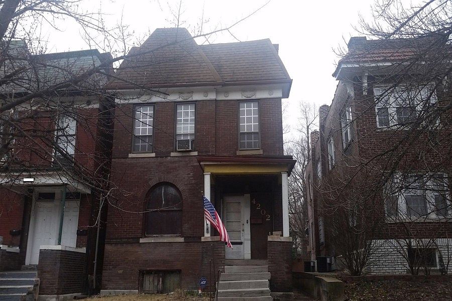 1st image of 4202 Russell Blvd