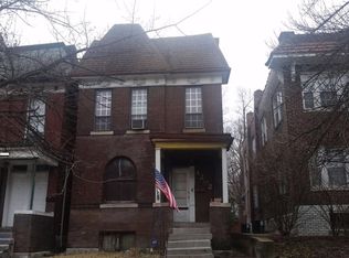 4202 Russell Blvd, Saint Louis, MO 63110