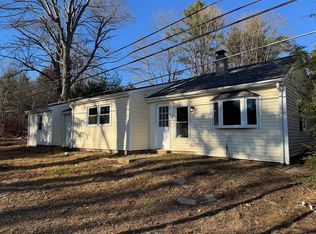 16 School House Cross Rd, Brookfield, MA 01506
