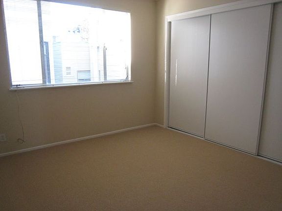 5th image of 1711 Mason St APT 3