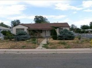 1906 Ironton St, Aurora, CO 80010