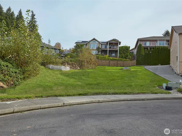 6061 Osprey Circle, Bremerton, WA 98312