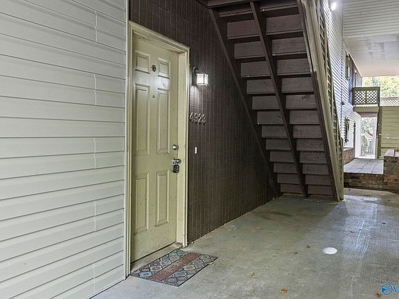 4th image of 4923 Seven Pine Cir #4
