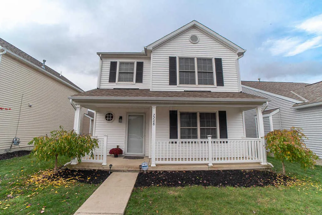 2248 Glasgow Ln photo 1