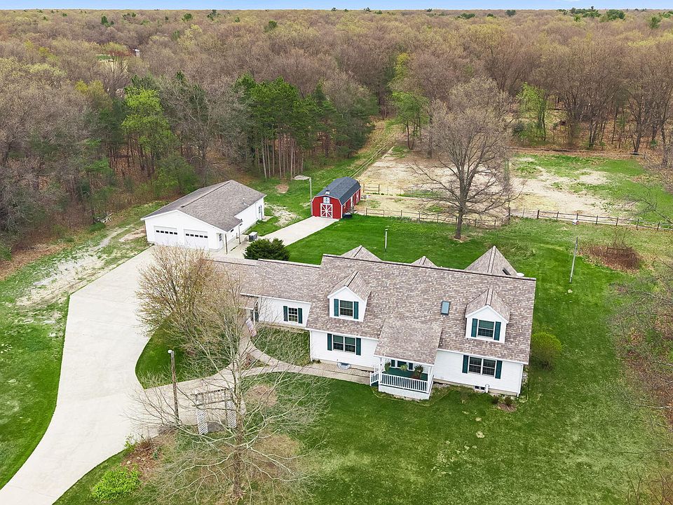 1st image of 360 Chatterson Rd