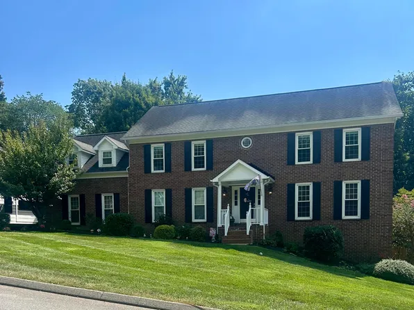 305 Sugarwood Dr, Knoxville, TN 37934