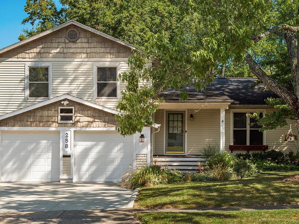 1st image of 258 Westmoor Ave