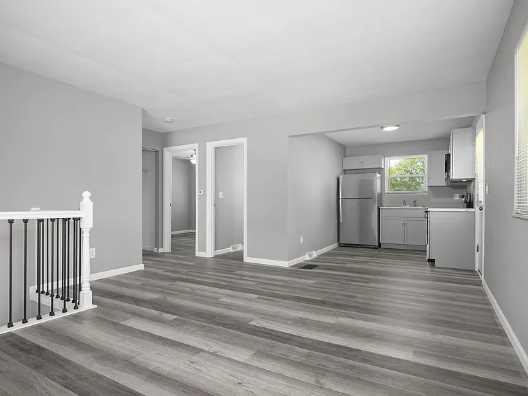 1112-1114 Olive St #1112 — Photo 3