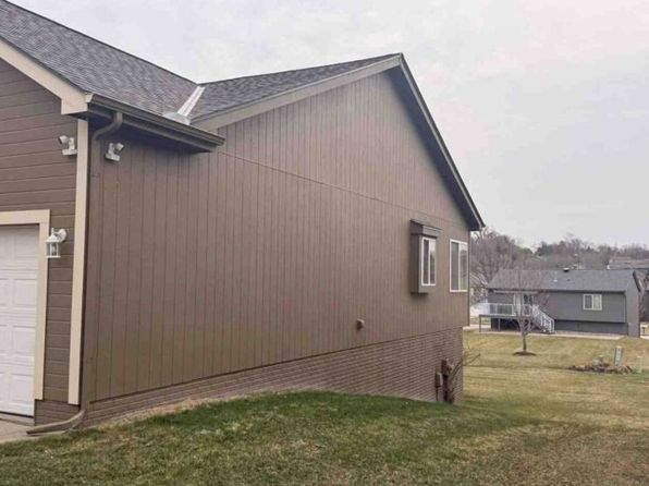 7521 N 77th Ave, Omaha, NE 68122 view 2