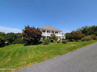 218 Gregory Dr, Selinsgrove, PA 17870