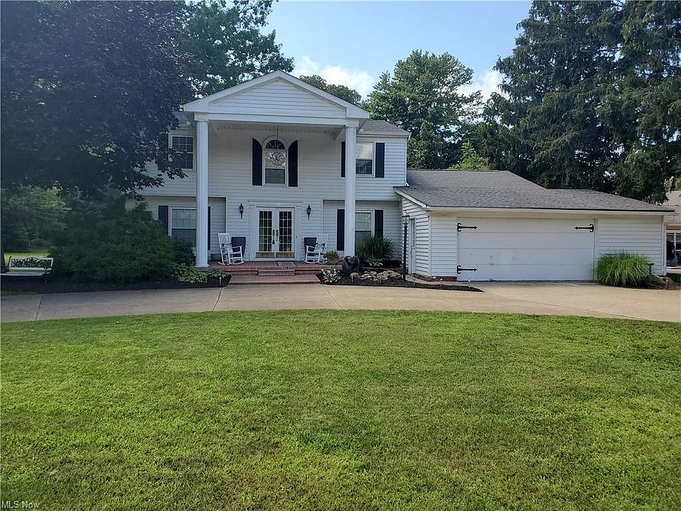 1st image of 5684 Louise Dr