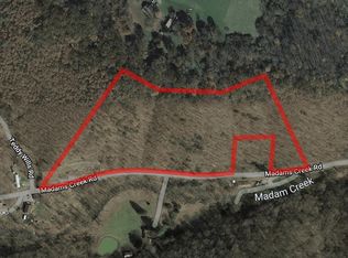 800 Madams Creek Rd, Hinton, WV 25951