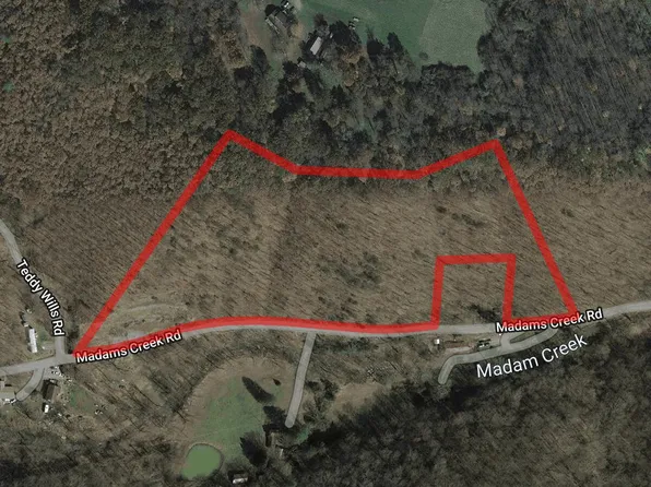 800 Madams Creek Rd, Hinton, WV 25951