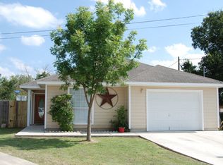 132 Amelia Ct, Kerrville, TX 78028