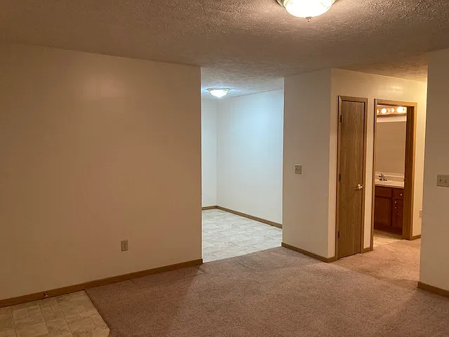 1803 E Capital Ave — Photo 3