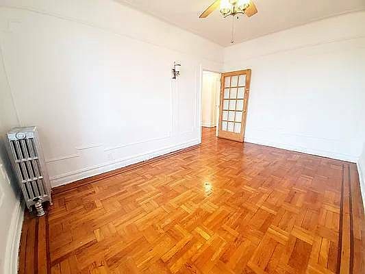 4th image of 601 40th St #C9