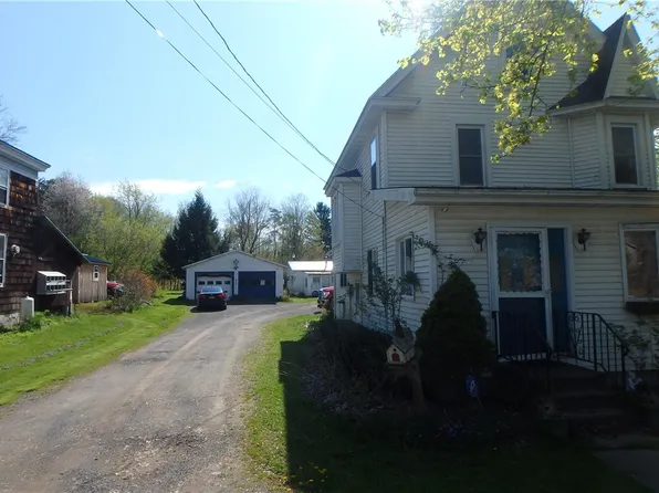 6884 Main St, Red Creek, NY 13143