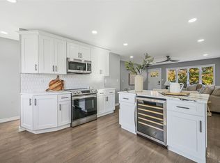 338 N Delaware Ave, Massapequa, NY 11758