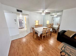 9001 Sunrise Lakes Blvd APT 112, Sunrise, FL 33322
