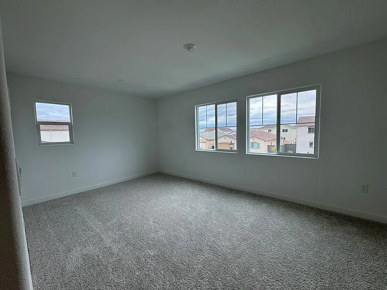 10962 Admiral Cove Way — Photo 22