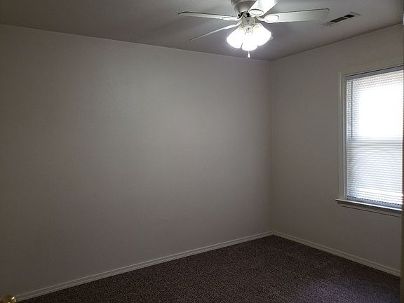 3rd image of 1194 S Washington Ave