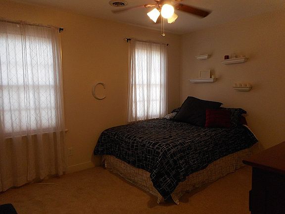 5th image of 12413 Amershire Pl