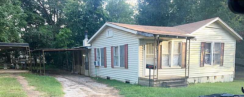1st image of 225 E Oklahoma Ave #225