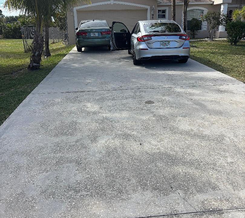 1st image of 944 SW Delrio Boulevard