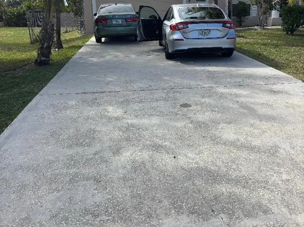 944 SW Delrio Boulevard, Port St Lucie, FL 34953