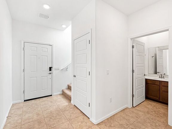2nd image of 7094 W Jadewood Ln