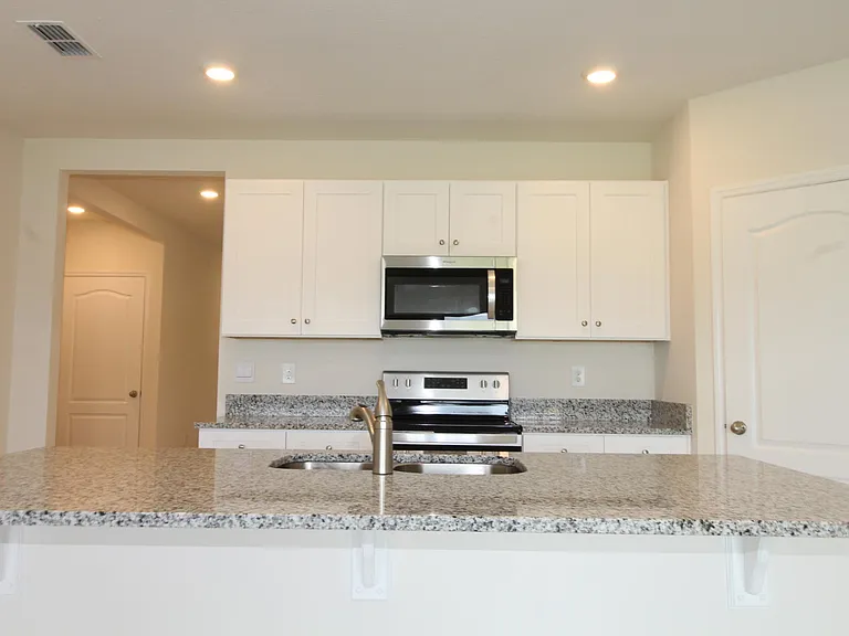 524 Talisi Loop — Photo 18