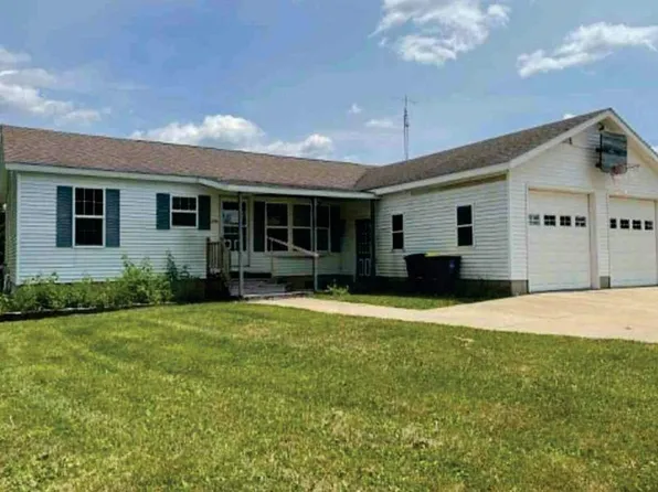 206 S Q Ave, Vinton, IA 52349