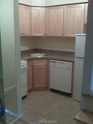 Rented by City Connections Realty | media 31