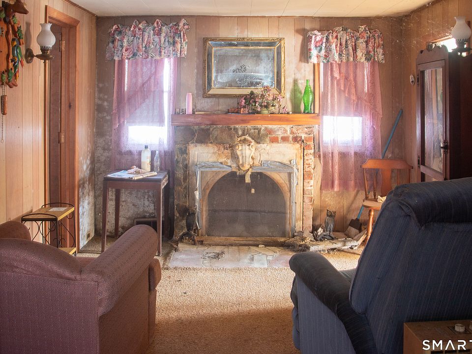 1st image of 180 Sand Road