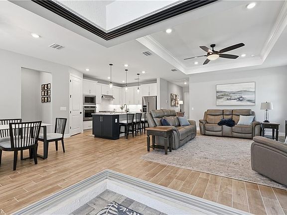 3rd image of 1773 Verada CT