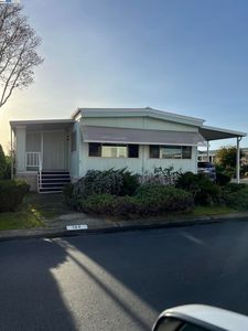 (Undisclosed Address), San Leandro, CA, 94579