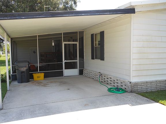 3rd image of 2084 Thelma Dr
