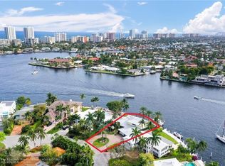 2480 SE 7th Dr, Pompano Beach, FL 33062