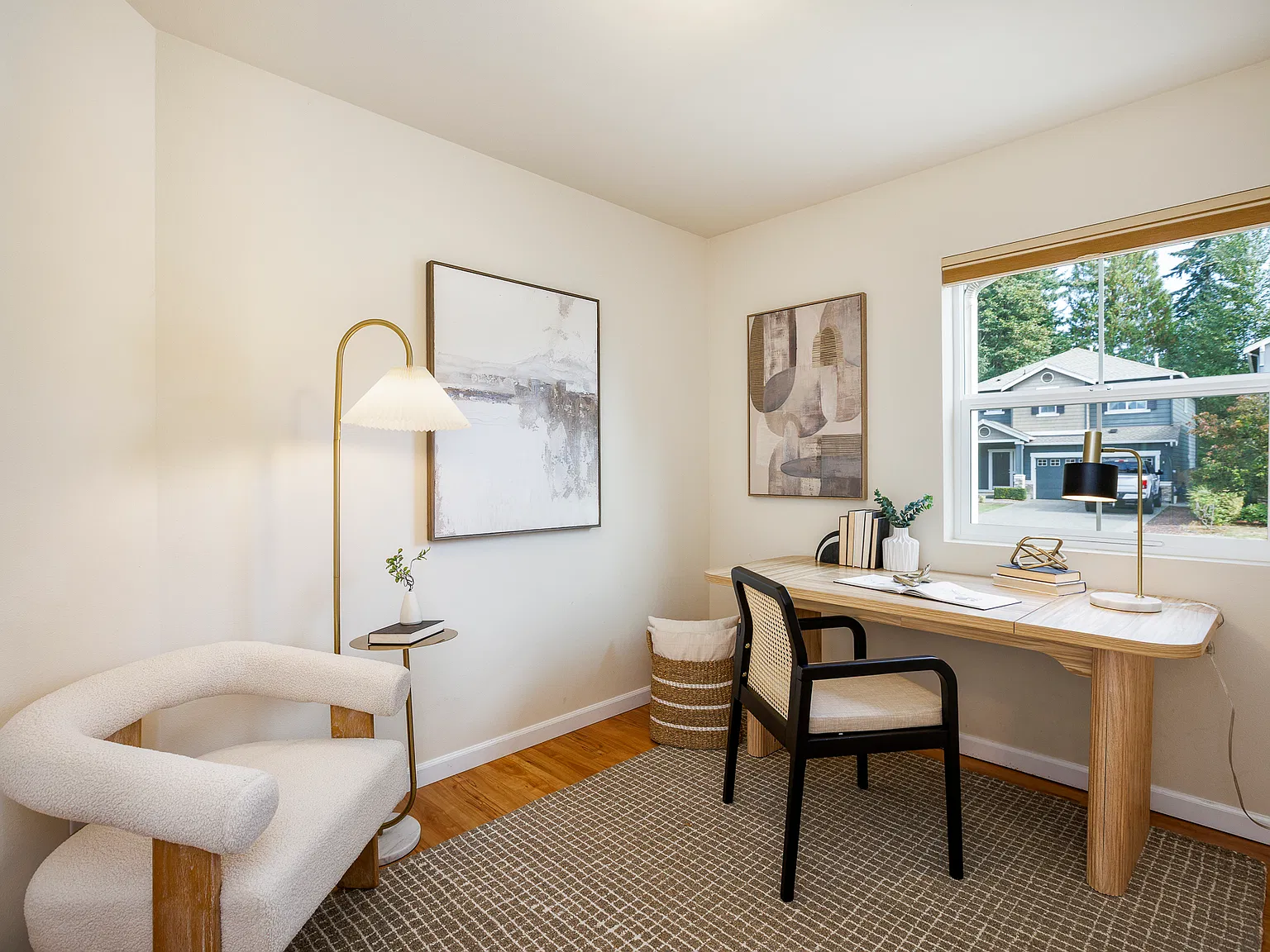 4 bed, 1807 sqft, $3,099 — Photo 4