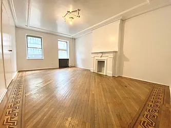 Rented by Dugri Real Estate 