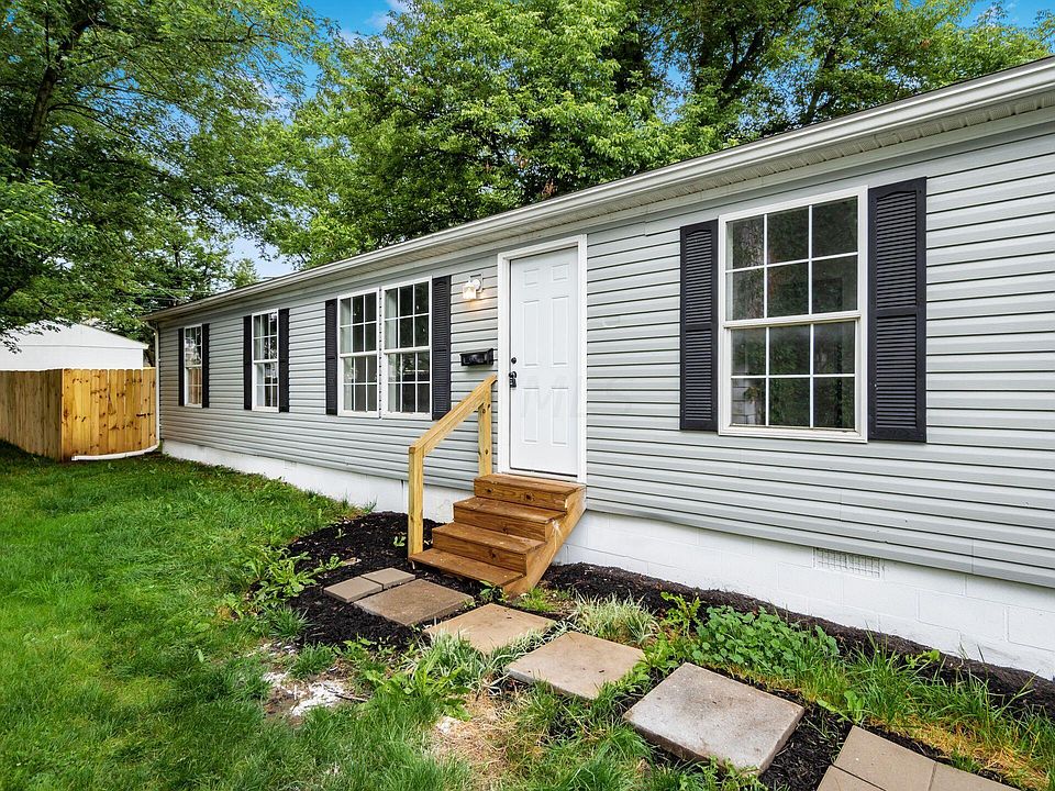 1st image of 223 Essex St