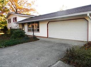 8675 Ravenna Ave, Louisville, OH 44641