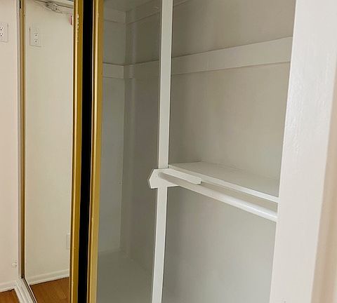 4th image of 1311 Berkeley St APT B